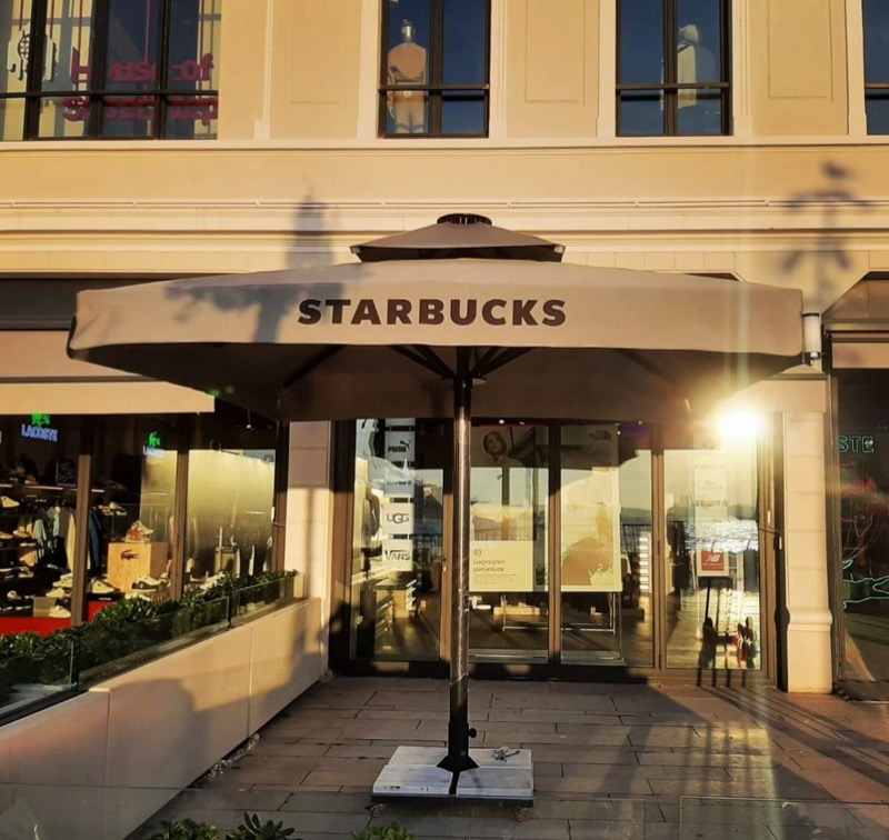 Starbucks Şemsiye